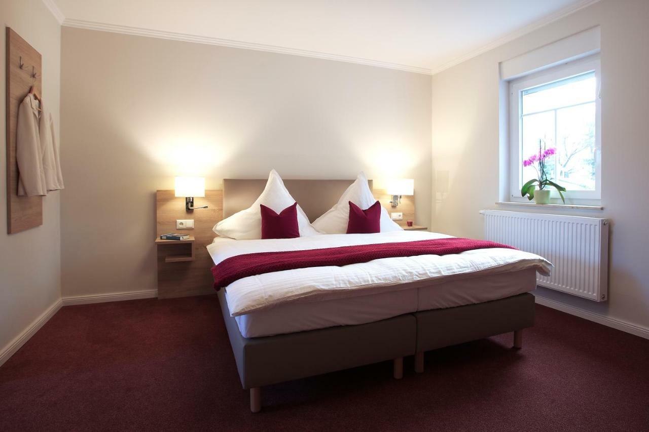 Pension Kalinde Weinboehla Екстер'єр фото