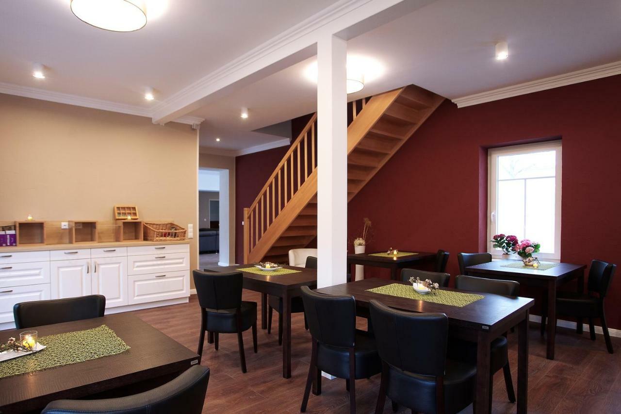 Pension Kalinde Weinboehla Екстер'єр фото