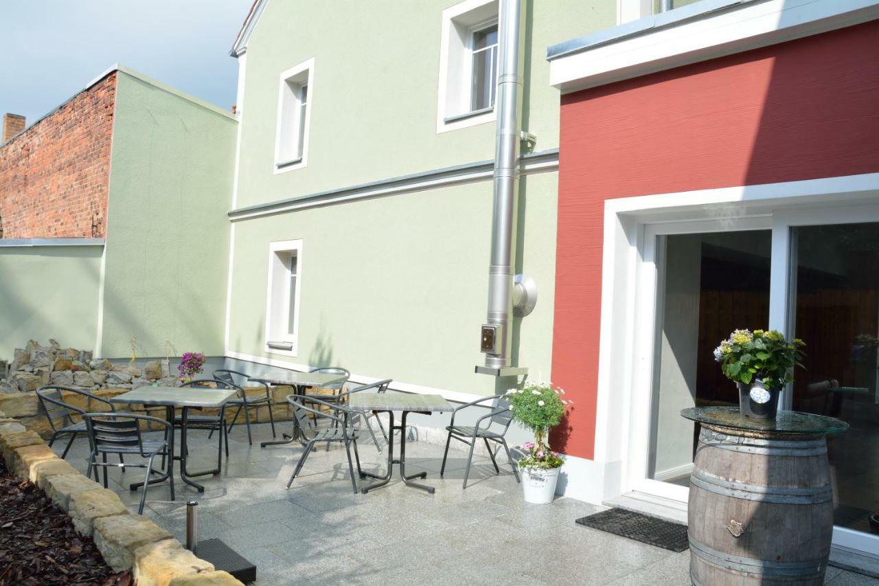 Pension Kalinde Weinboehla Екстер'єр фото